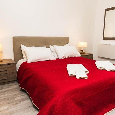 La Casa Del Poeta Hotell Porto Torres Eksteriør bilde